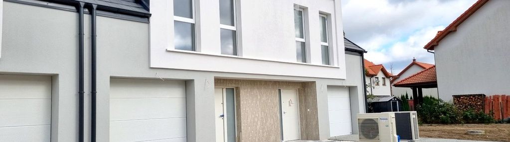 Dom do zamieszkania, urządzony, wyposażony| ogród