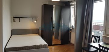 Mieszkanie przy placu trzech krzyży