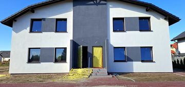 Mieszkanie w czterolokalowym budynku z ogródkiem