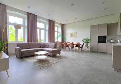 Mieszkanie w samym centrum z widokiem na aleje
