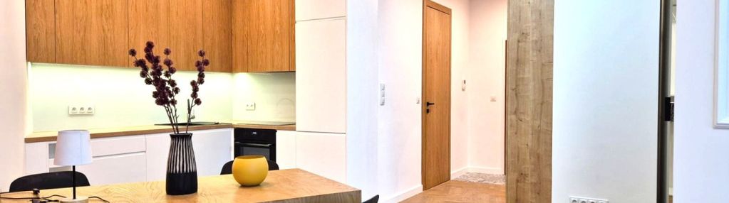 3 pokoje i ostatnie piętro i garaż w cenie