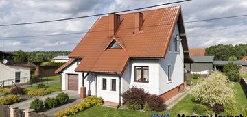 Dom w prusowym borku z halą/warsztatem 72 m2