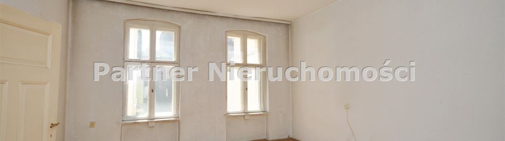 Rynek nowomiejski pierwsze piętro 76m2, kamienica!