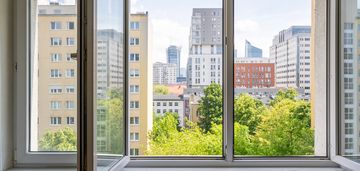 Mieszkanie z balkonem przy metrze płocka