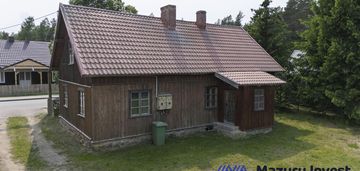 Poniemiecka leśniczówka w piasutnie - jezioro!