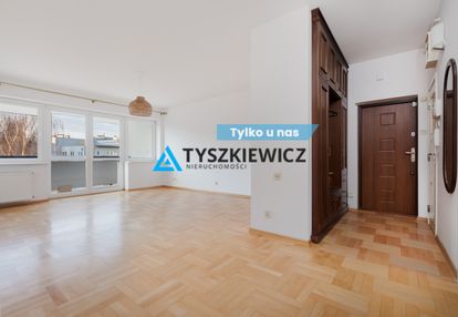 Zadbany, 4 pokojowy, słoneczny apartament.