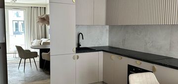 Hot promocja i garaż za 0 zł, z ogródkiem!