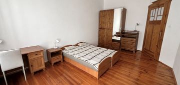 Duży pokój z balkonem - ul. orzeszkowej