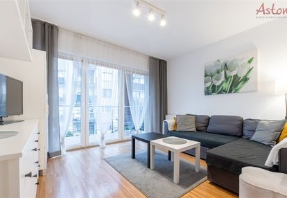 Komfortowe mieszkanie, 2 miejsca postojowe w cenie