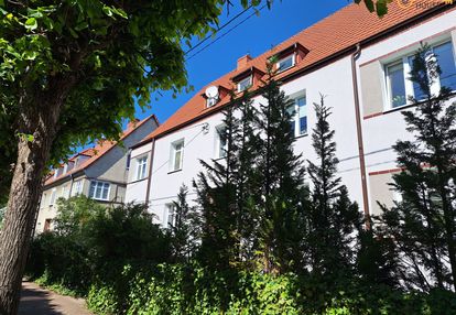 Klimatyczne mieszkanie z alkową | oliwa