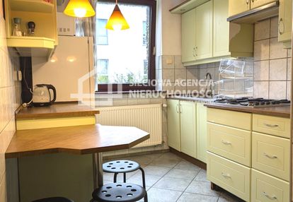Dom o pow. 430m2, i p. ,ogród 950m, gdynia-oksywie