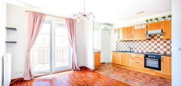 Mieszkanie 3-pokoje w super lokalizacji zielonka.