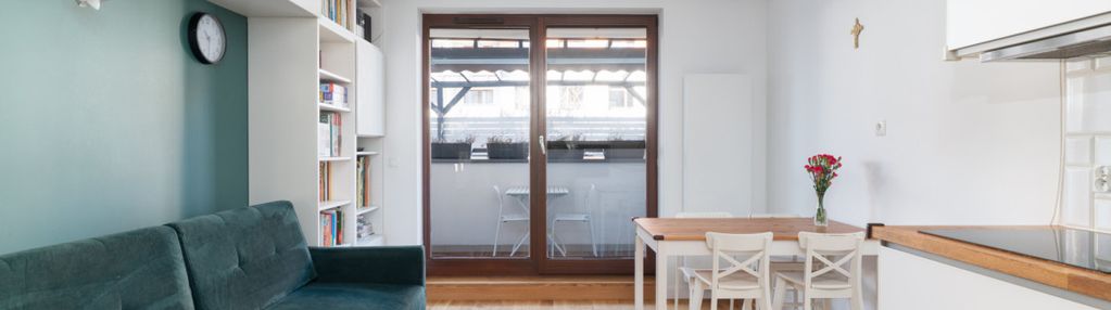 Komfortowe 3 pokoje _ogródek_balkon_2x garaż_2012