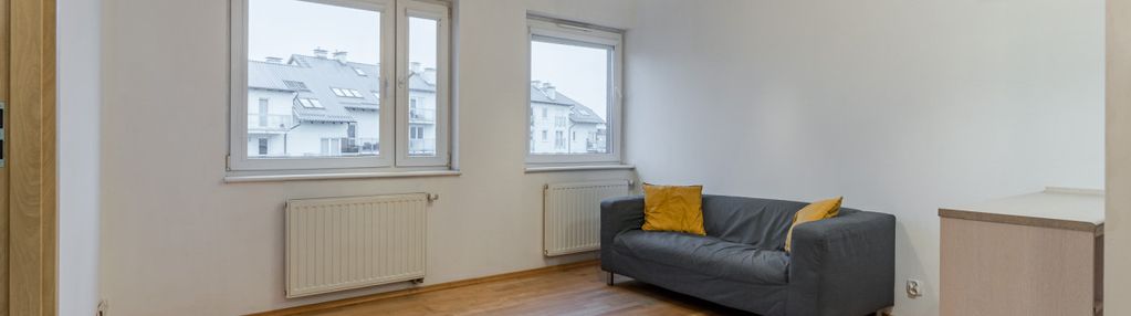 2 pokoje z miejscem postojowym i piwnicą!