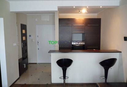 Komfortowe 2 pokoje przy metrze wilanowska