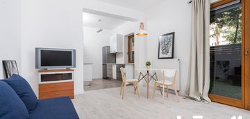 Kawalerka z ogródkiem w ścisłym centrum!