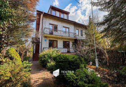 Bliźniak z ogrodem na wawrze