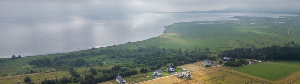 Działka w osłoninie z projektem domu - nad morzem!
