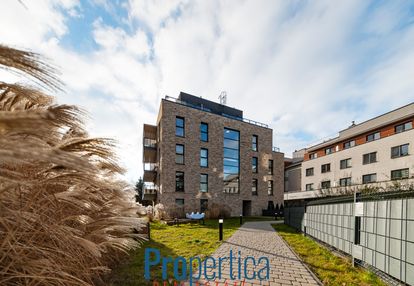 Metro lazurowa / dwa tarasy / dwa poziomy