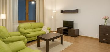 Komfortowe 2 pokoje po odświeżeniu – obrzeżna