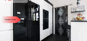 Mieszkanie w kamienicy w stylu glamour