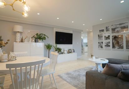 Mieszkanie marzeń: komfort, styl i pełne wyposażenie!