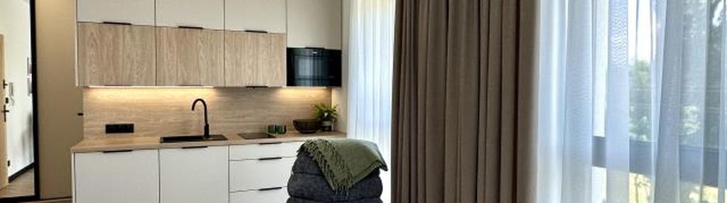 Nowe mieszkanie w apartamentowcu z własną plażą