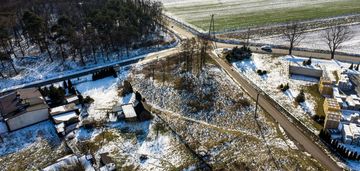 Działka 1702 m² – narożna, przy lesie, z mediami!