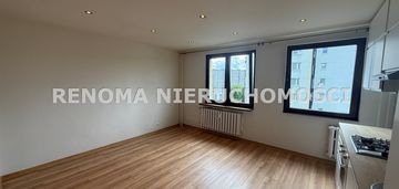 4 pokoje * podzamcze * 2 balkony *