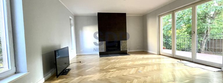 Piękny do na oporowie