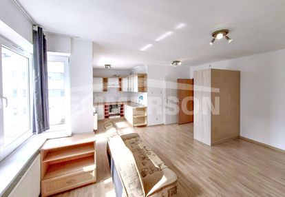 Przestronne jednopokojowe z potencjalem