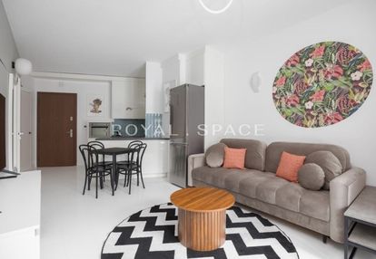 Apartament z balkonem przy browarach warszawskich