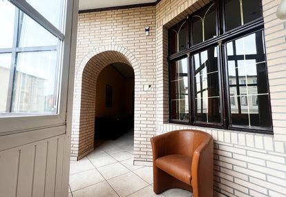 Piętro w kamienicy|rynek|lub zamiana na wrocław