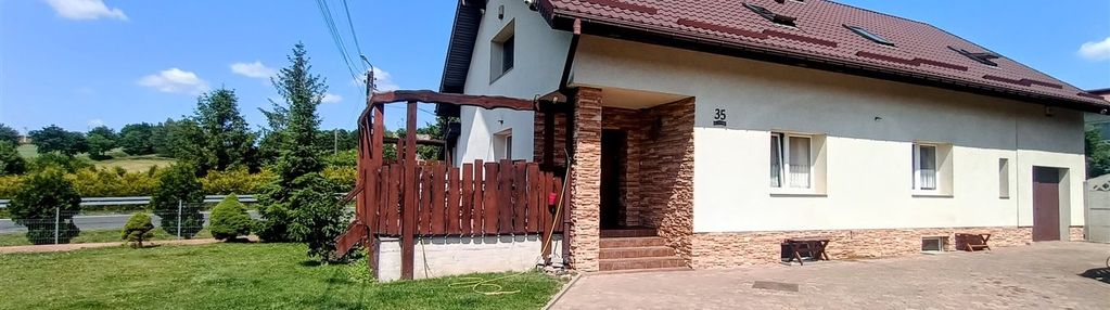 Dom z duszą na 20 arowej działce – pogrzebień!