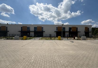 Nowe bezczynszowe mieszkania w zabudowie szeregowej – wysoki standard, ogródki i 2 miejsca postojowe