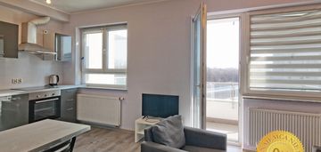 Garderoba, tysiąclecie - 4 wieże