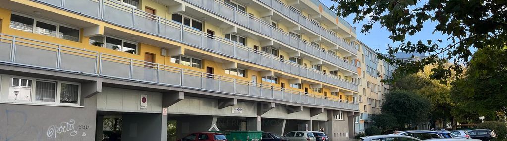 3 pokoje w świetnej lokalizacji / duży balkon