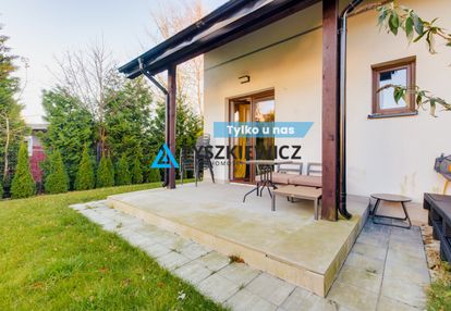 Dom z ogrodem nad morzem o pow. 59 m2