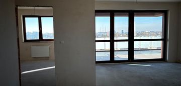 Apartament 4 pokoje z 2 tarasami