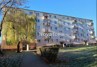 M-3 na 4-piętrze w bloku 34m2 na błoniu.