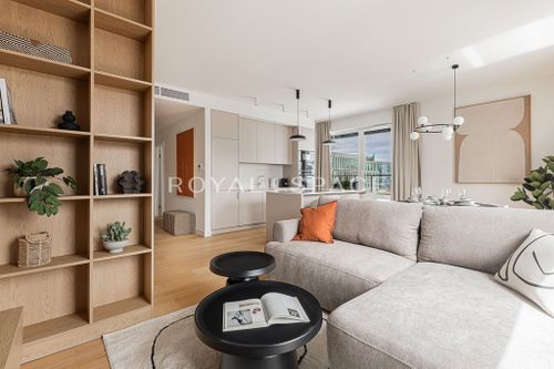 Przestronny apartament z tarasem | domaniewska