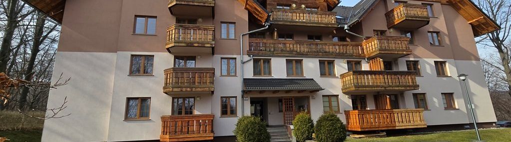 Apartament w karpaczu z garażem