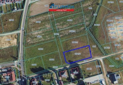 Duża działka budowlana koło złotowa.