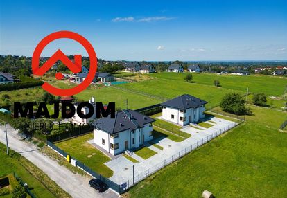 Połowa bliżniaka pod górami
