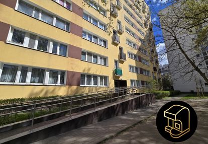 Kawalerka z balkonem na woli