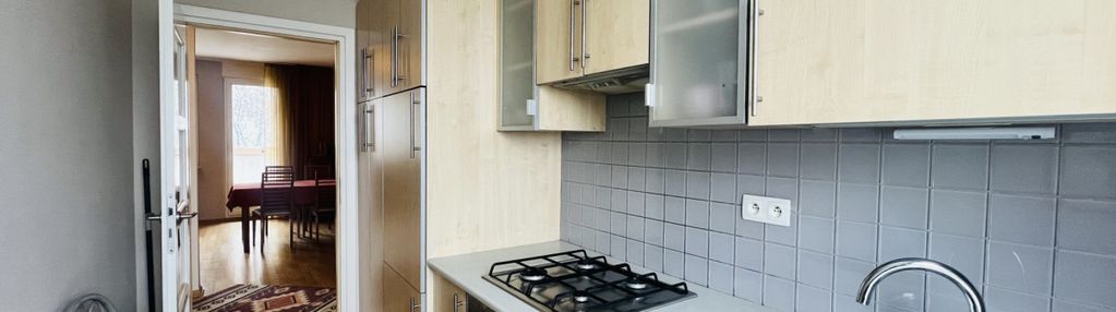 3 pokoje po remoncie oddzielna kuchnia loggia