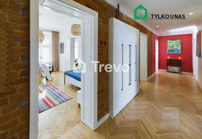 Klimatyczne | centrum wrzeszcz | 2 balkony | garaż