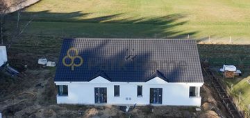 Dom 3-pokojowy z ogrodem, poddasze do adaptacji