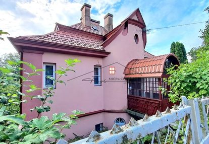 Na sprzedaż dom w widokowej części miasta