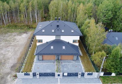 Ciemne | połowa bliźniaka| widok na las | s8